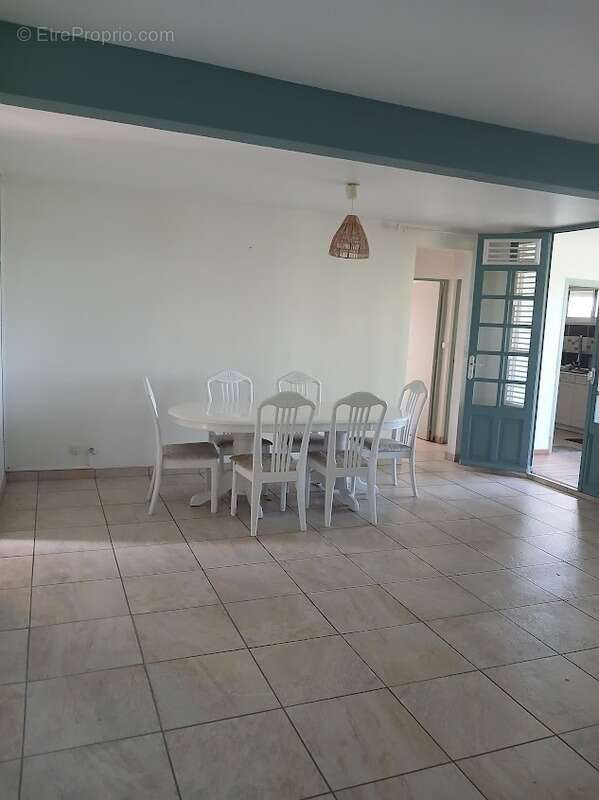 Bel Appartement T4 – Redoute – Fort de France - photo 3