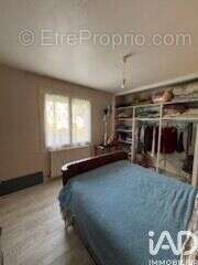 Photo 8 - Maison à THIVIERS