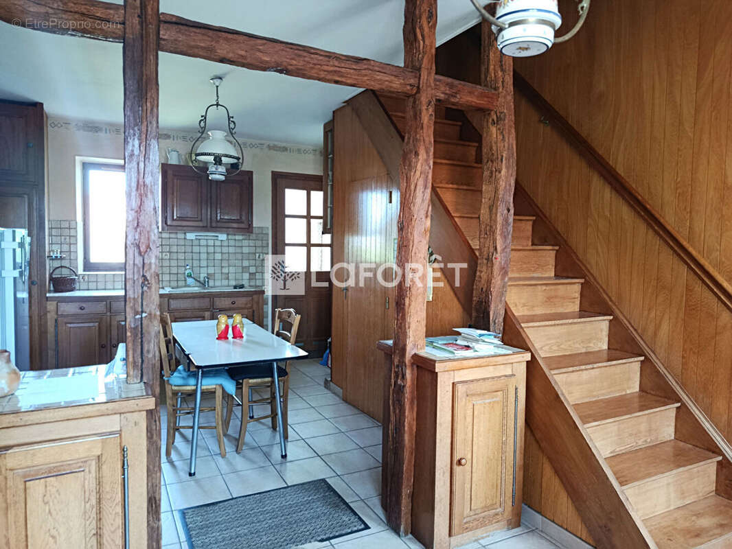 Maison à MARCILLY-OGNY