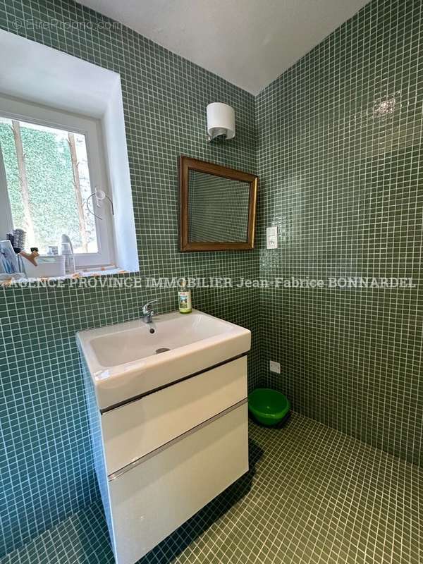 Maison à FELINES-SUR-RIMANDOULE