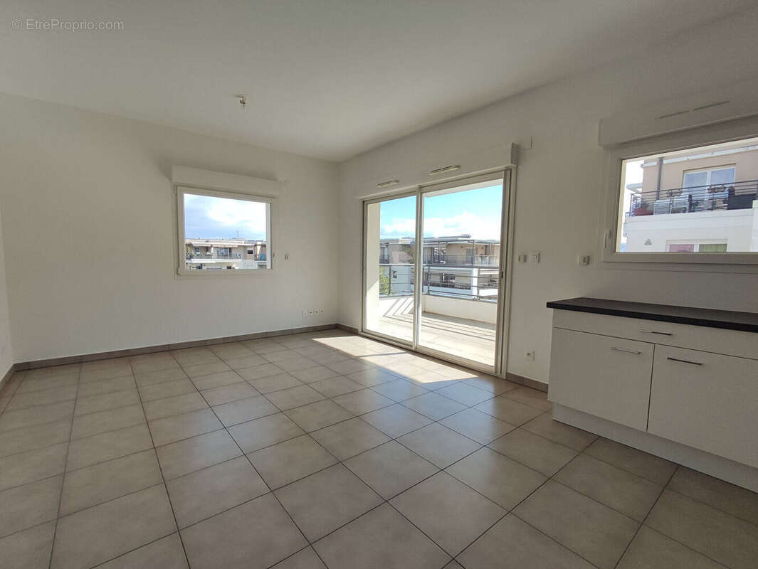 Appartement à VALLEIRY