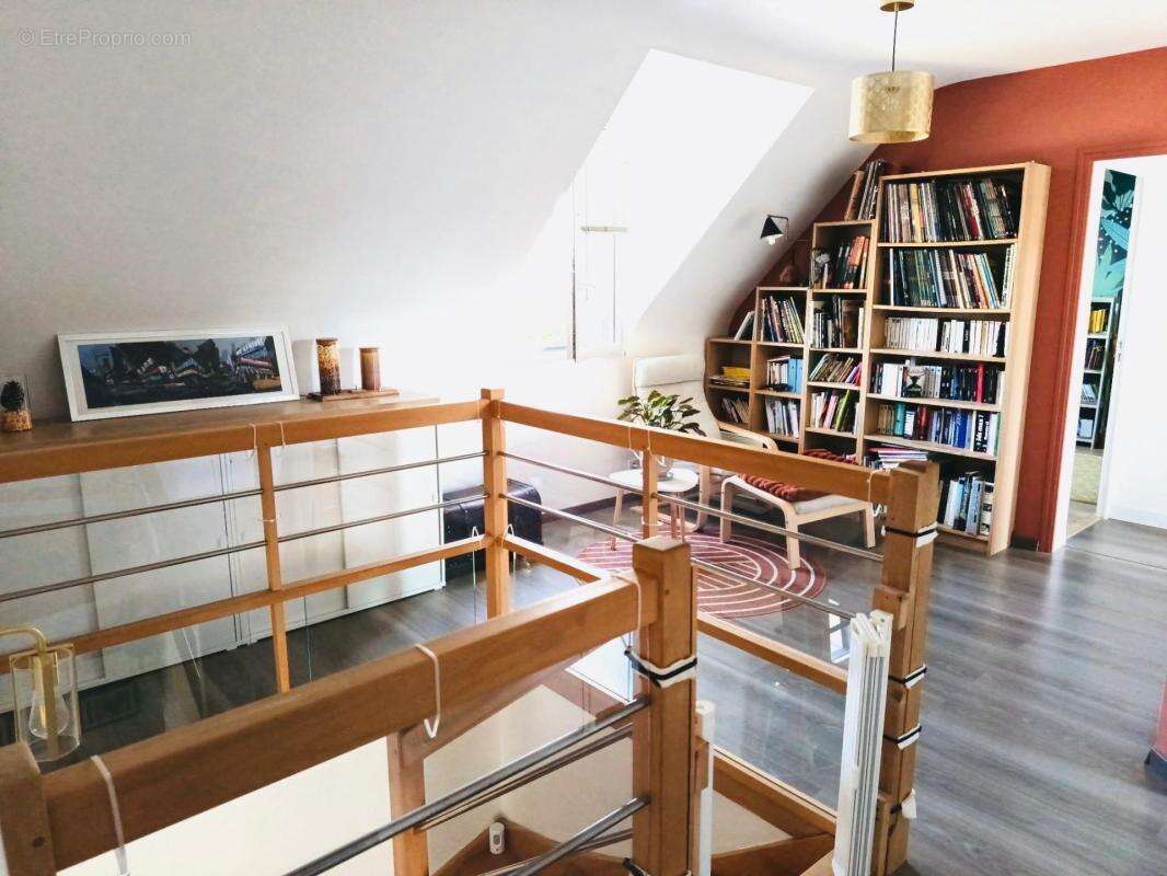 Maison  familiale contemporaine - 142 m2 - parthenay de bretagne -35850 - photo 5