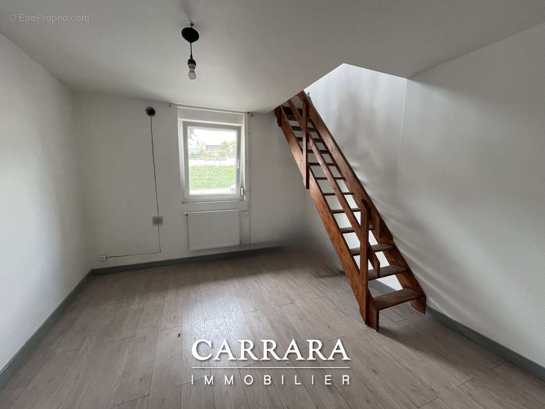 Appartement à SAINT-JULIEN-LES-METZ