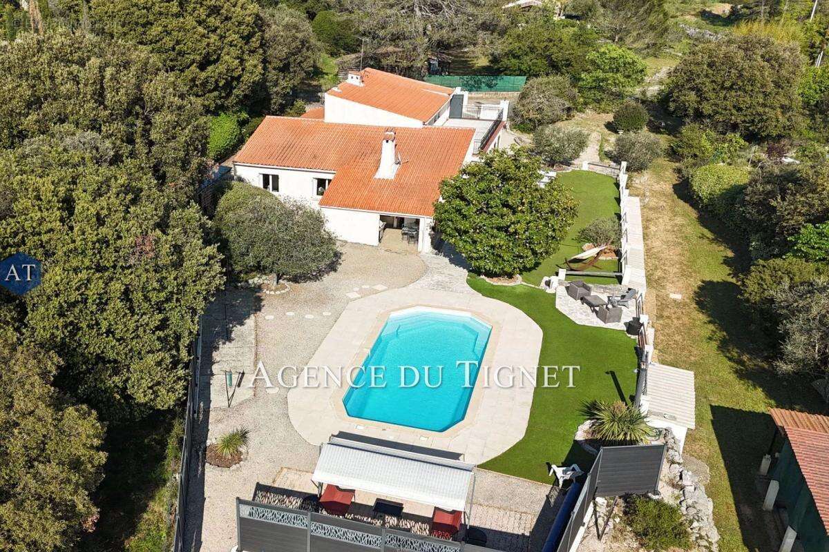 vente maison 5 Pièce(s) - photo 2