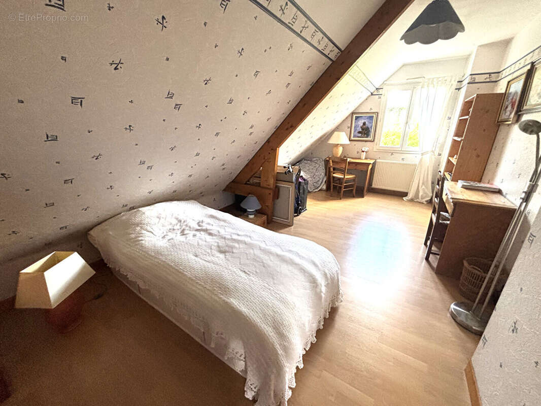 Maison à PONT-L&#039;EVEQUE