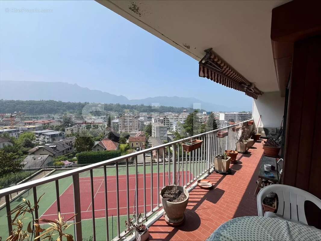 Appartement à AIX-LES-BAINS
