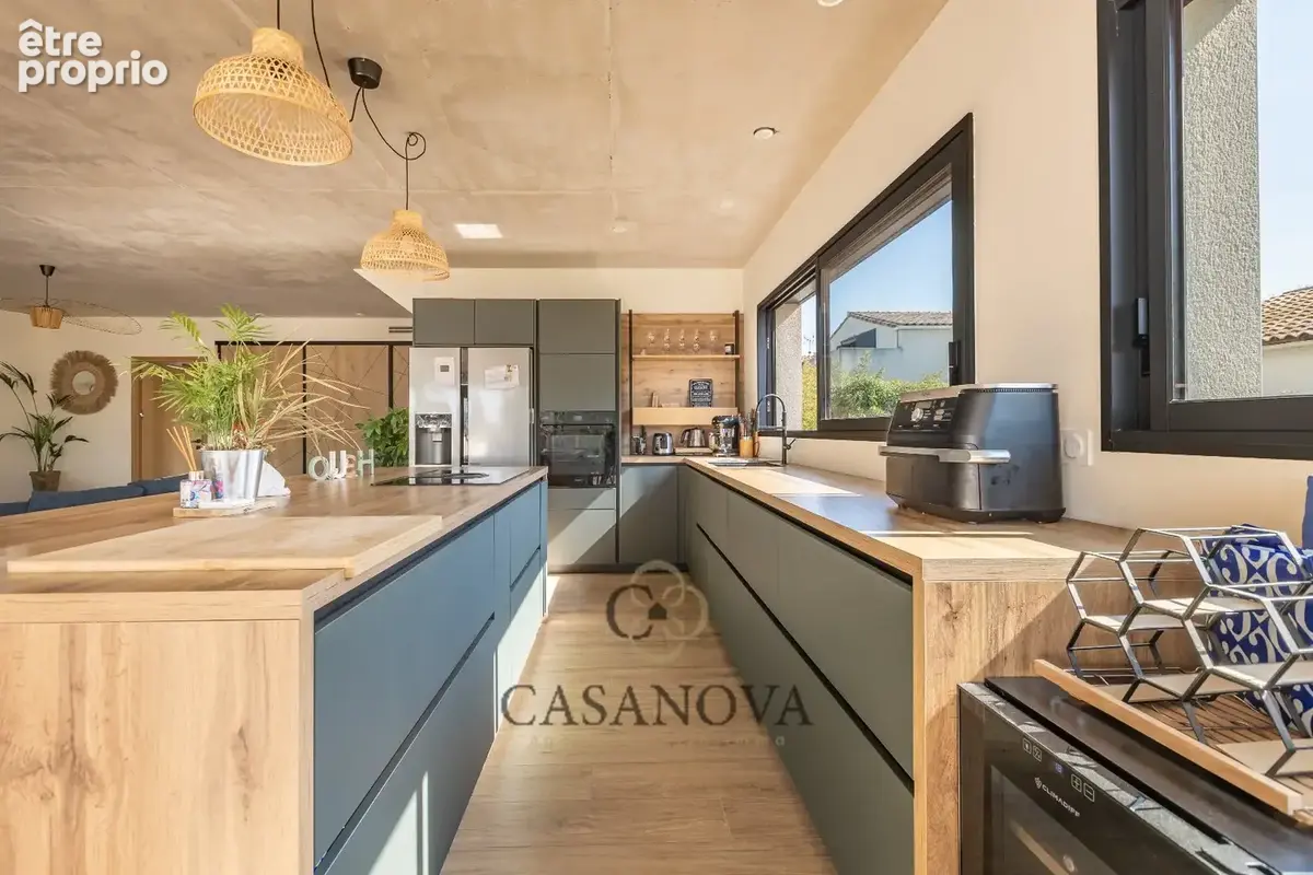 Villa contemporaine avec piscine intérieure à Pérols proche Montpellier - photo 2