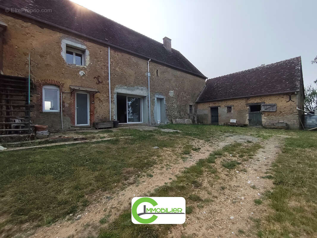 Maison à BOUER