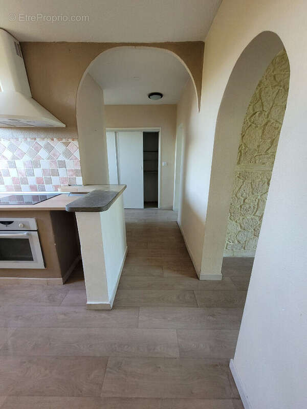 Appartement à SALON-DE-PROVENCE