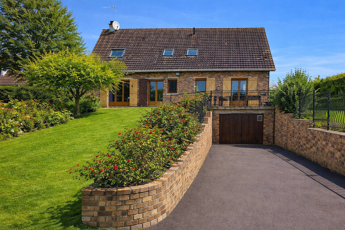 Maison à LAMOTTE-BREBIERE