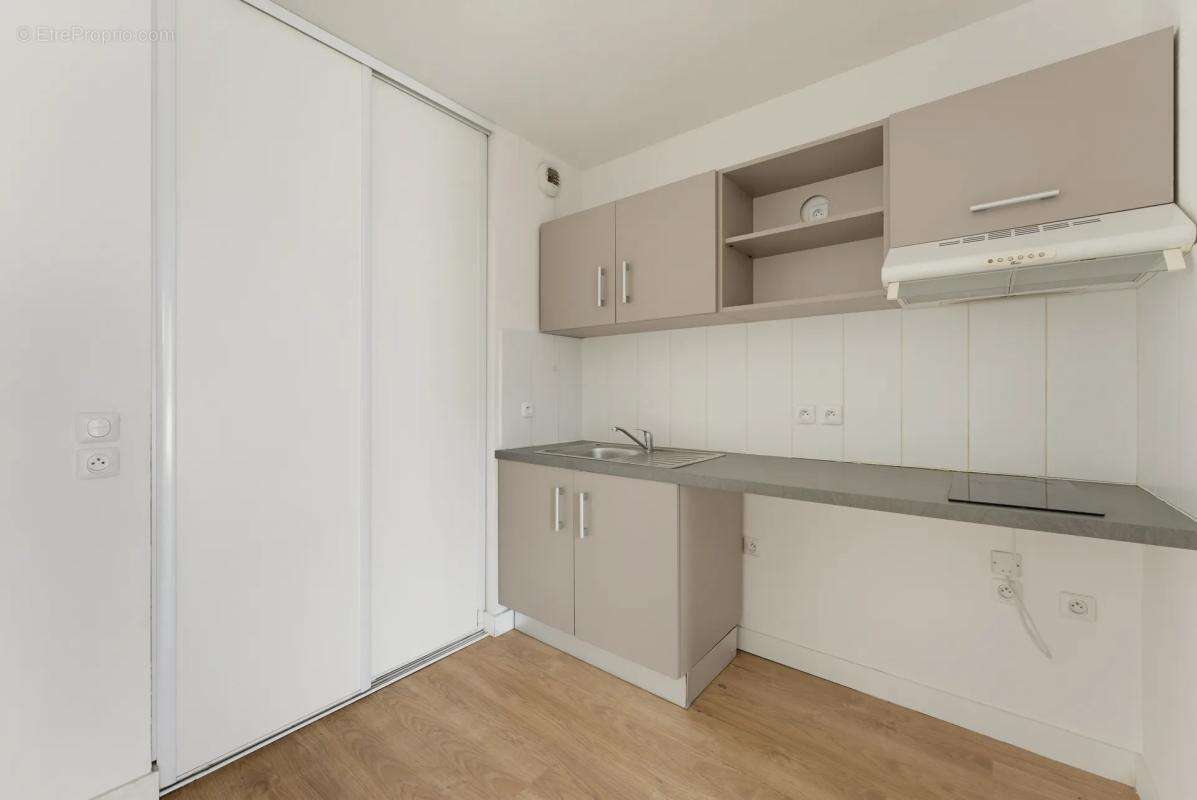 Appartement 2 pièces de 45,78 m² à Lormont - photo 3