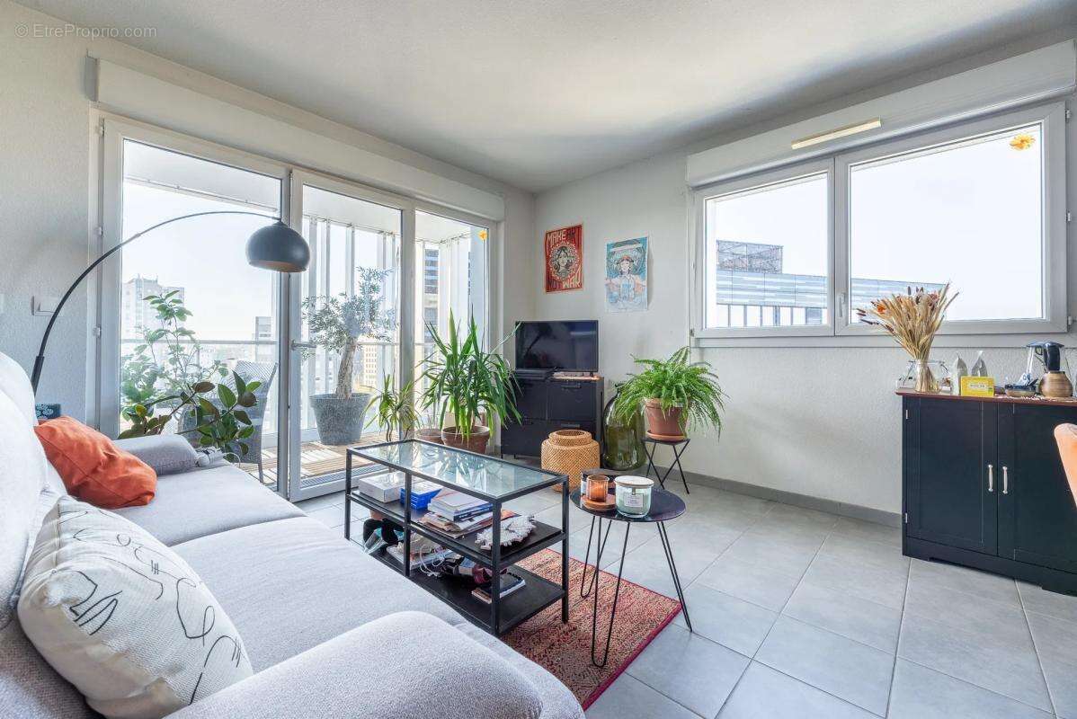 Appartement à NANTES