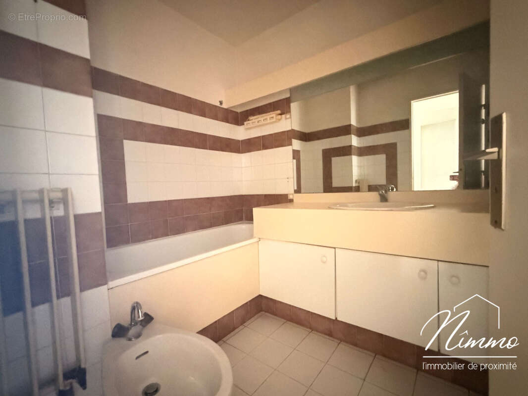 Appartement à NIMES