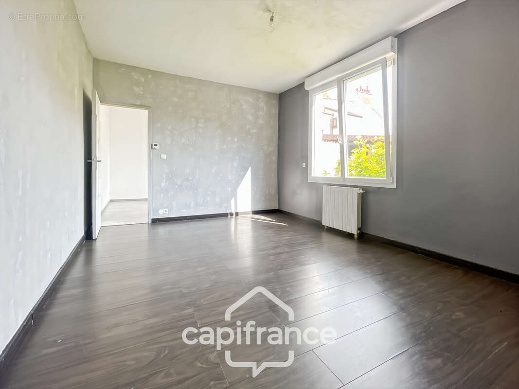 Dijon centre-ville – appartement rénové de 38,36 m² - photo 5