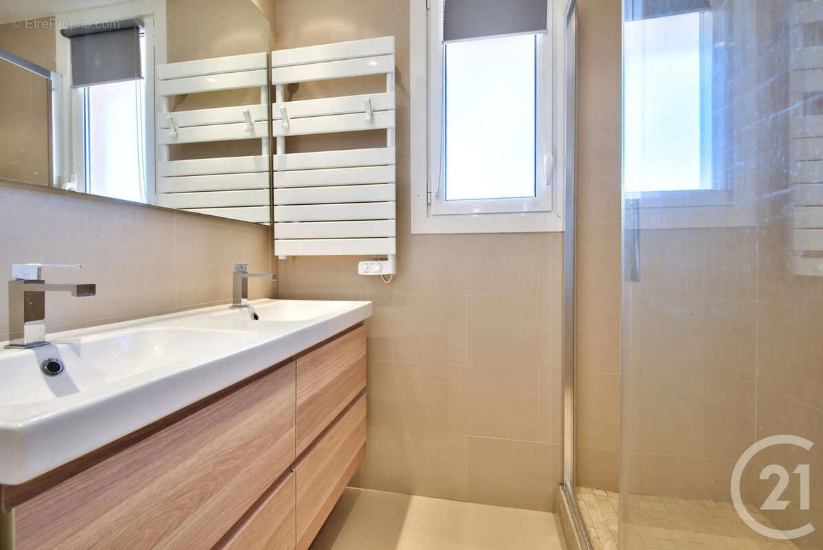 Appartement à VILLEFRANCHE-SUR-MER