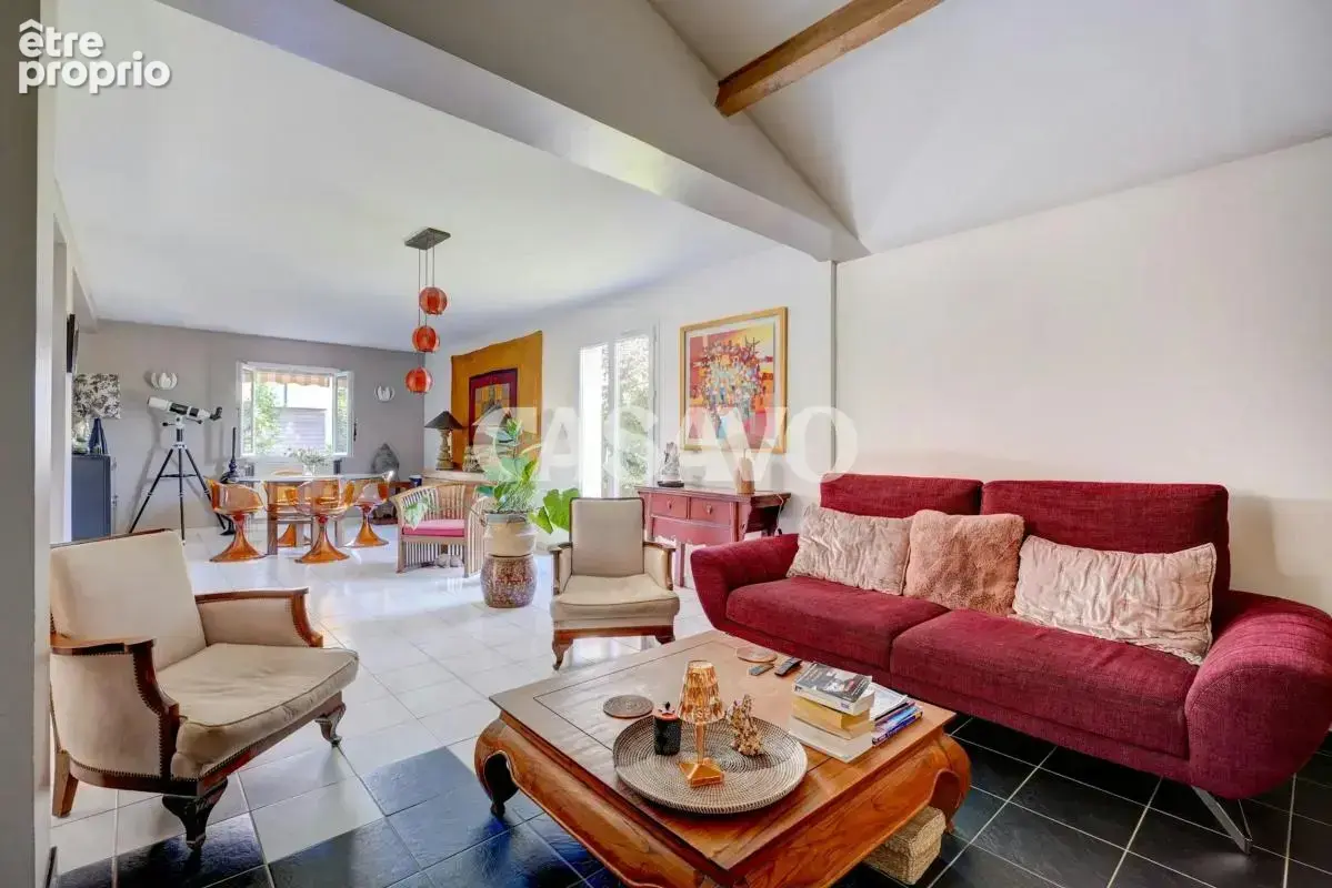 Vente Maison 4 pièces de 112m² - 69150 Décines-Charpieu - photo 6