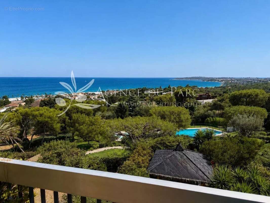 Appartement à VILLENEUVE-LOUBET