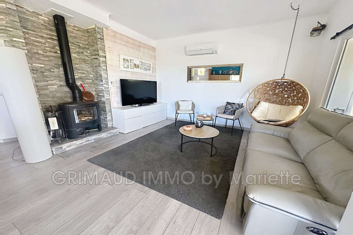 Maison 160 m² à Les Issambres  - photo 2