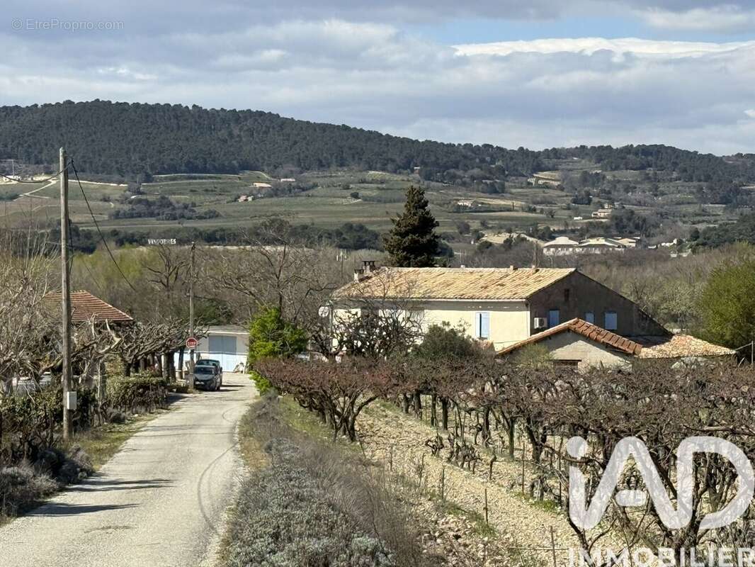 Photo 2 - Maison à MIRABEL-AUX-BARONNIES