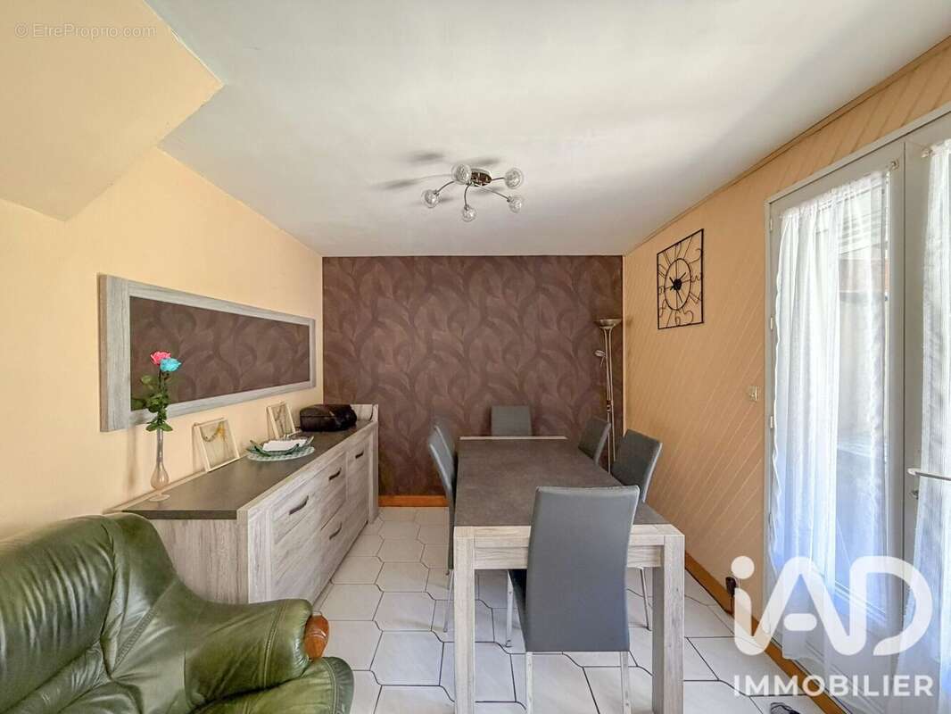 Maison 103 m² à Witry-Les-Reims  - photo 3