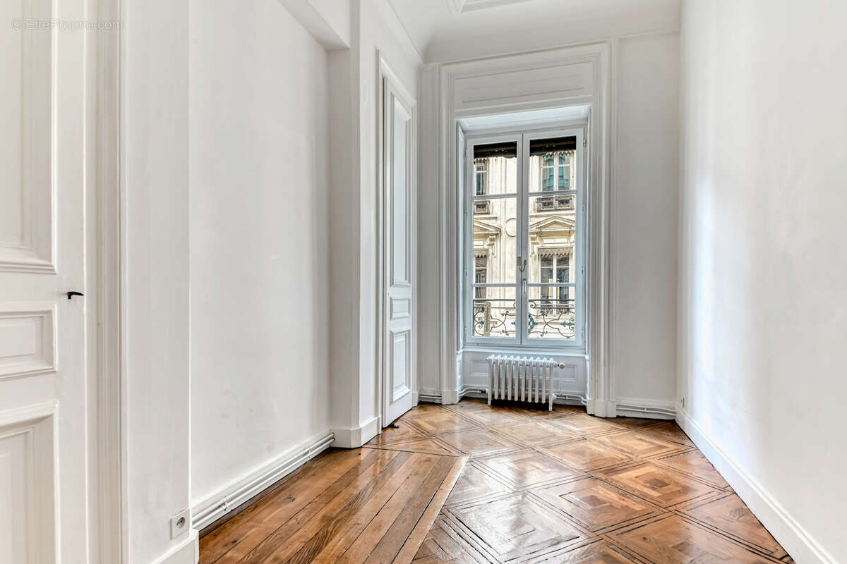 Appartement à LYON-6E