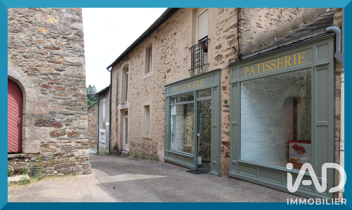 Commerce 90 m² à Saint-Ybard  - photo 2