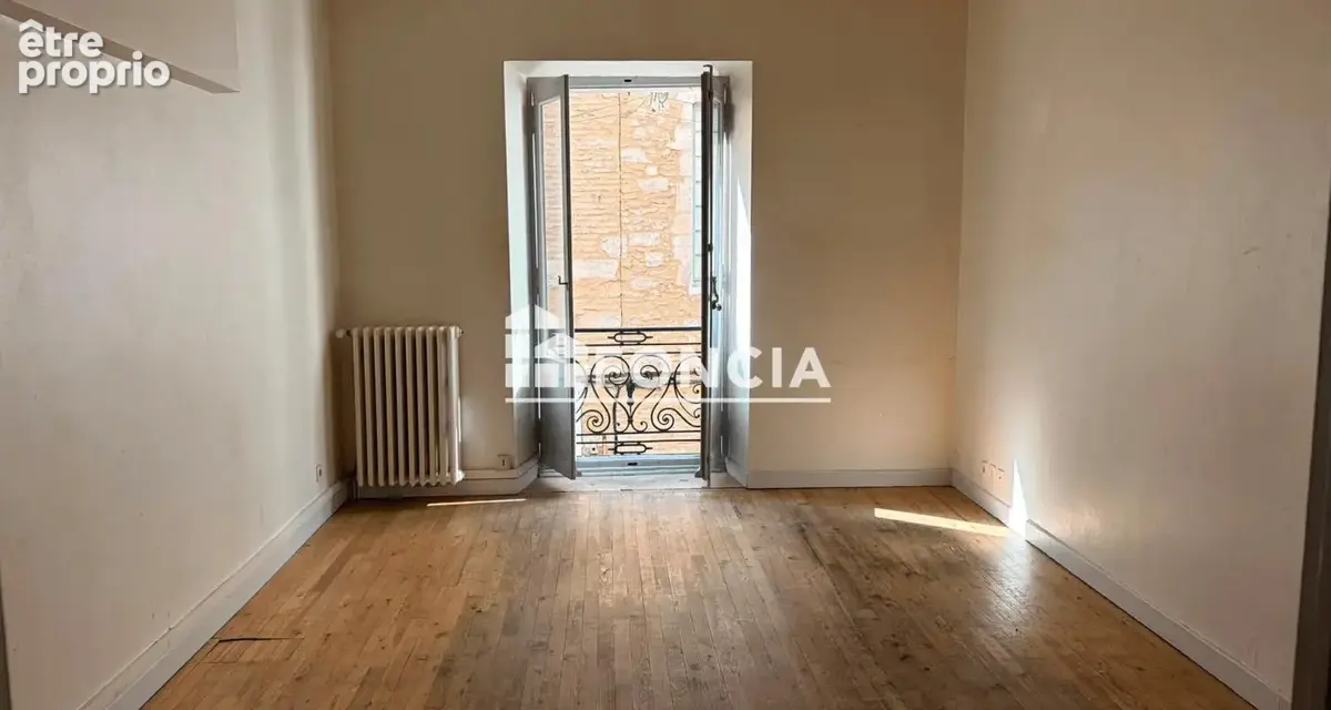 Appartement T4, environ 69 m2, centre de Cahors - photo 2