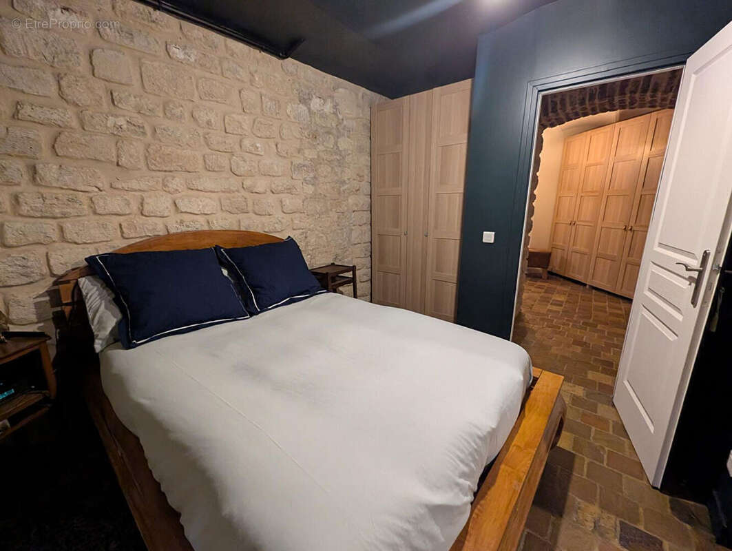 Appartement à PARIS-14E