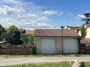 Terrain à BRUGUIERES