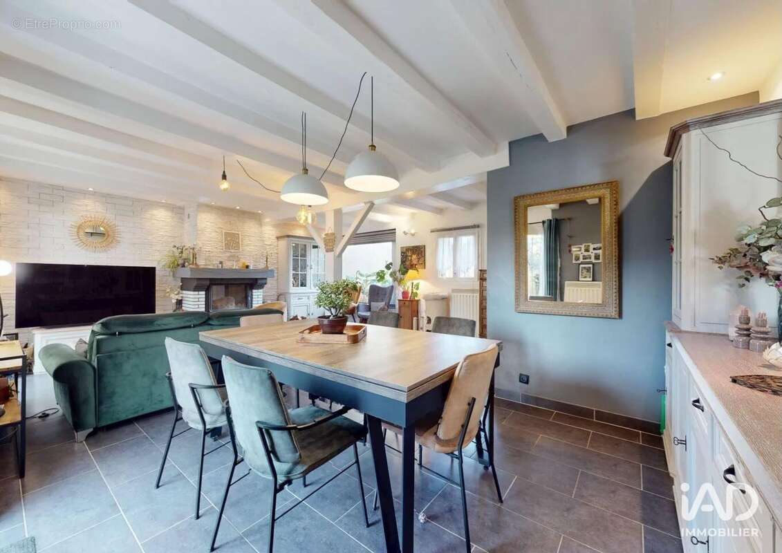 Maison 126 m² à Coubron  - photo 6