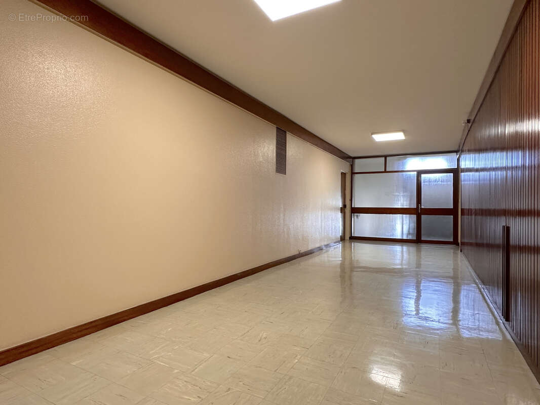 Appartement T4 de 88 m2, 3 chambres, loggia et parking - photo 15