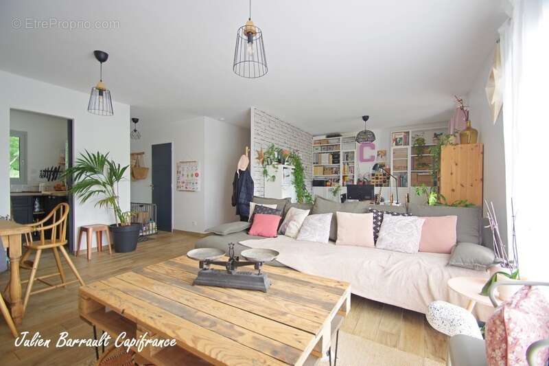 Maison de 2018 avec 2 chambres à St Julien l'Ars - photo 2