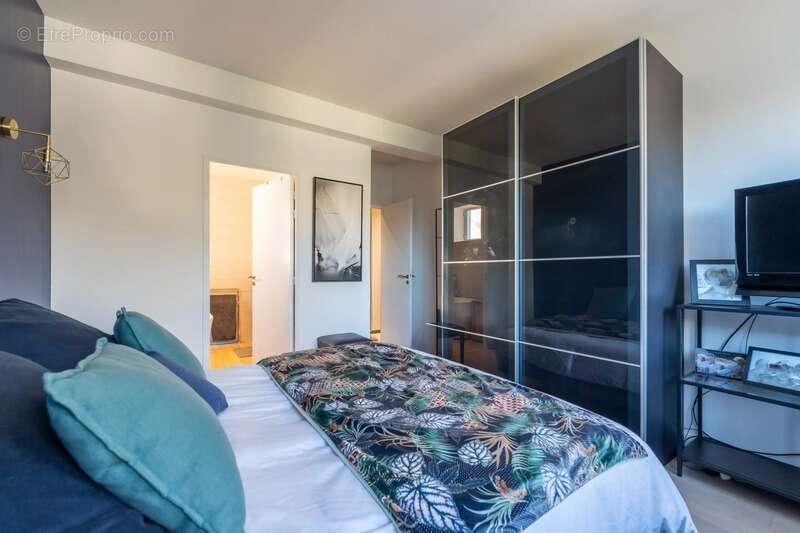 Appartement à GARCHES