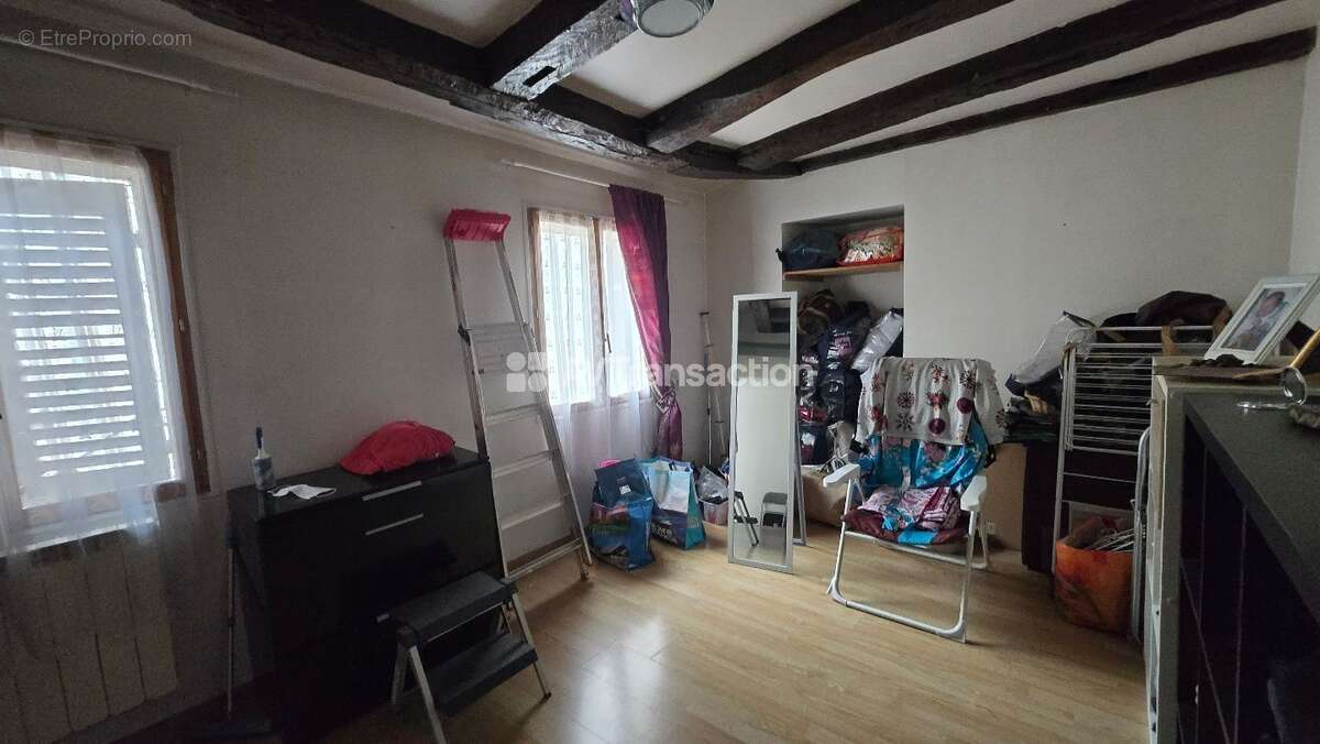 Appartement à GRAY