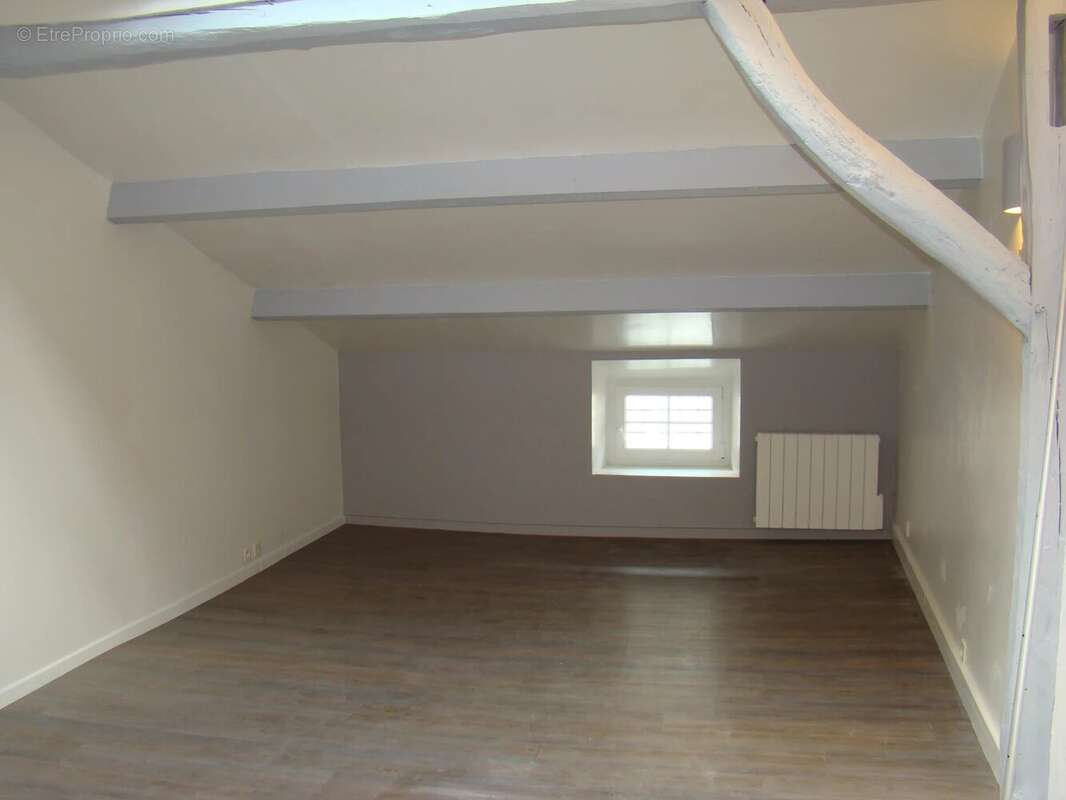 Appartement à GENCAY