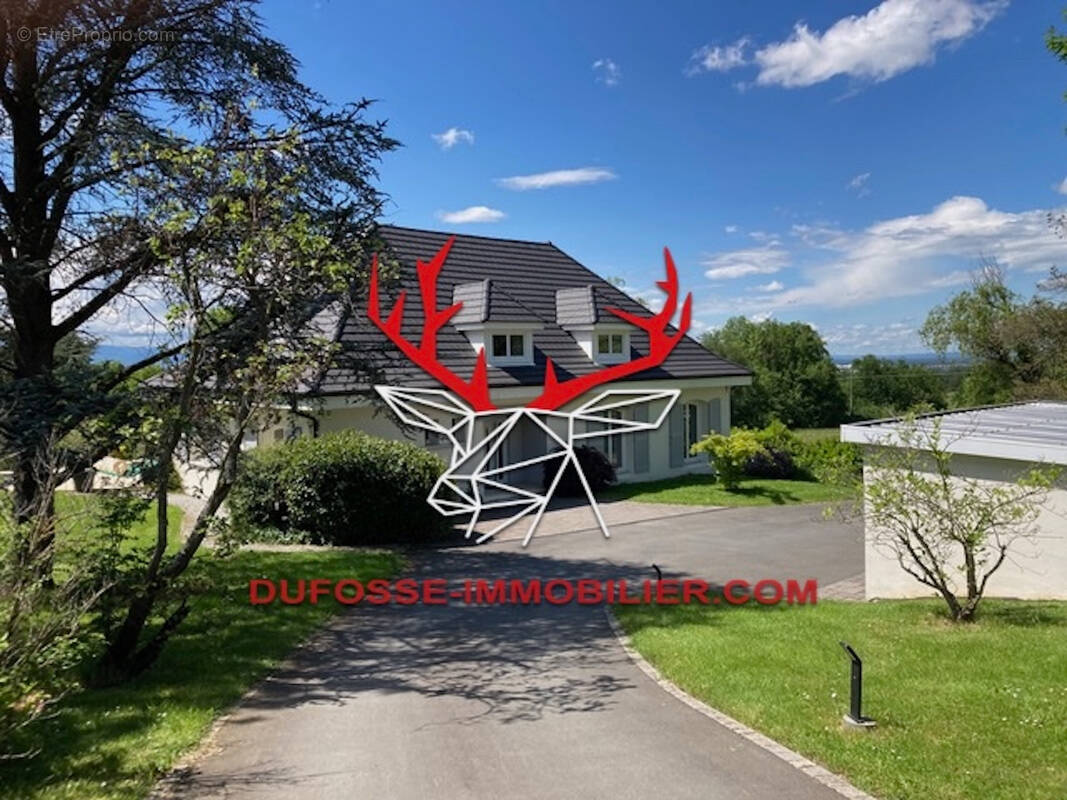 Maison à LA FOUILLOUSE