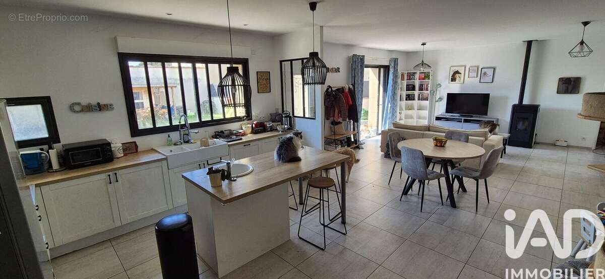 Photo 3 - Maison à SAINT-MARCEL-LES-VALENCE