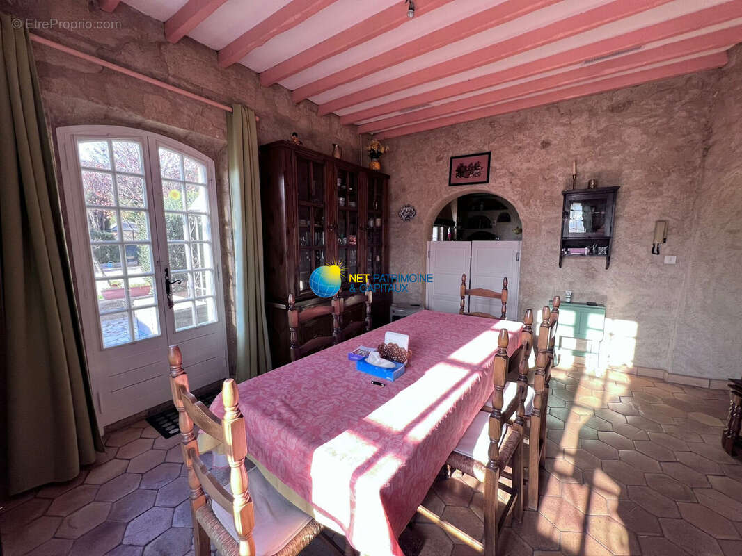 Maison à JOUQUES