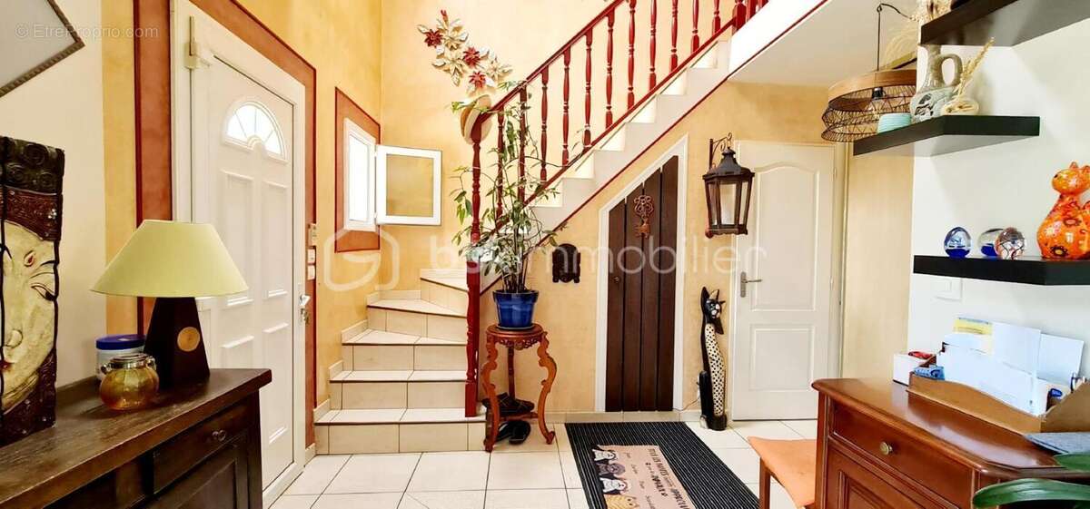 Maison 5 pièces 115 m² - photo 3
