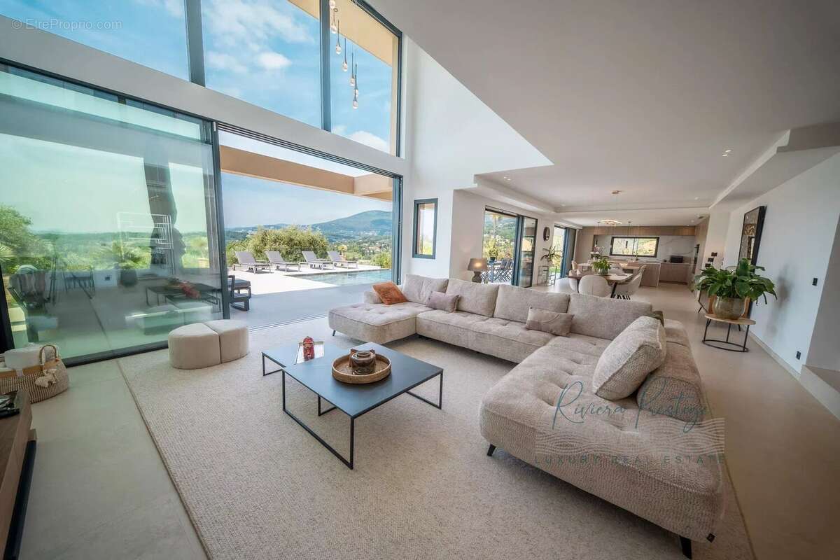 Maison à OPIO