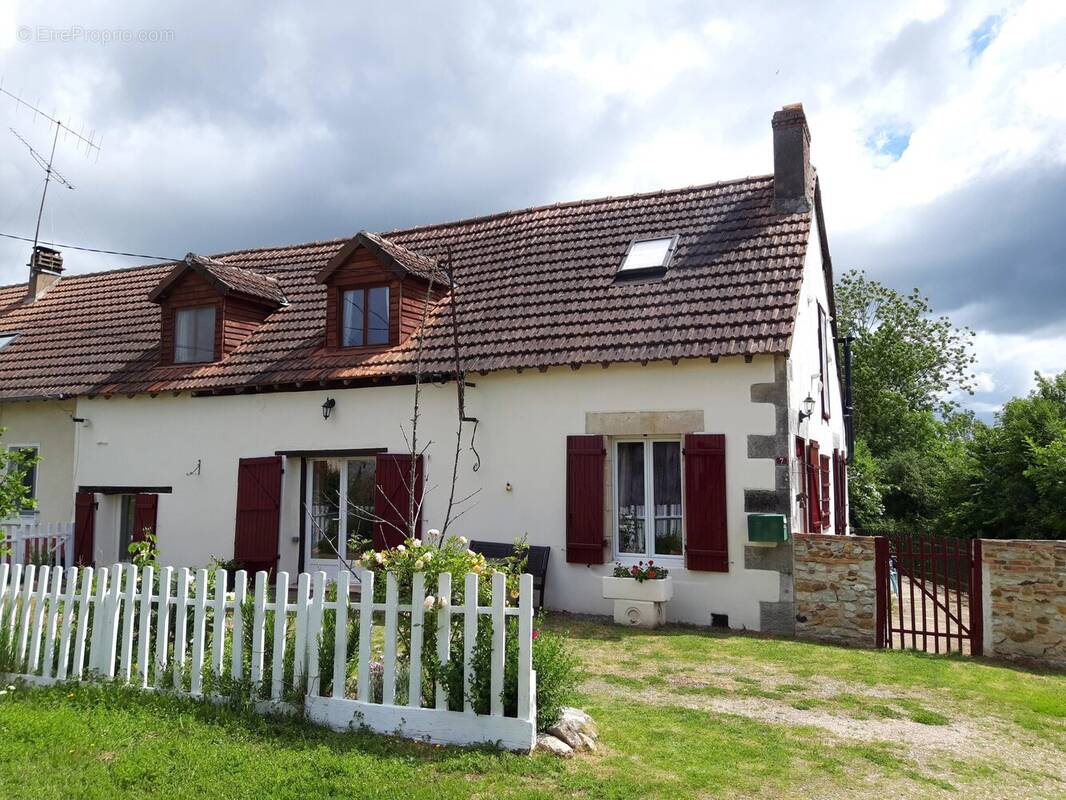 Maison à TILLY