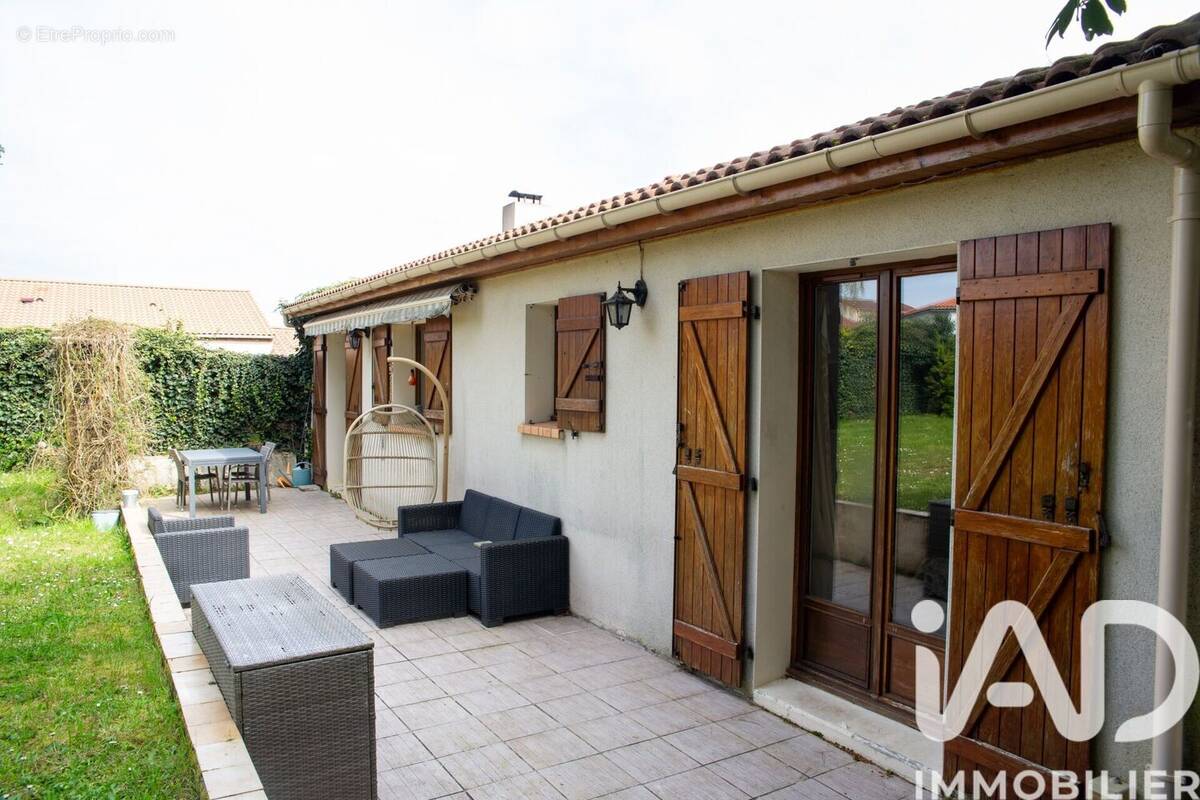 Photo 1 - Maison à BOUGUENAIS