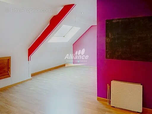 Maison à FRAHIER-ET-CHATEBIER