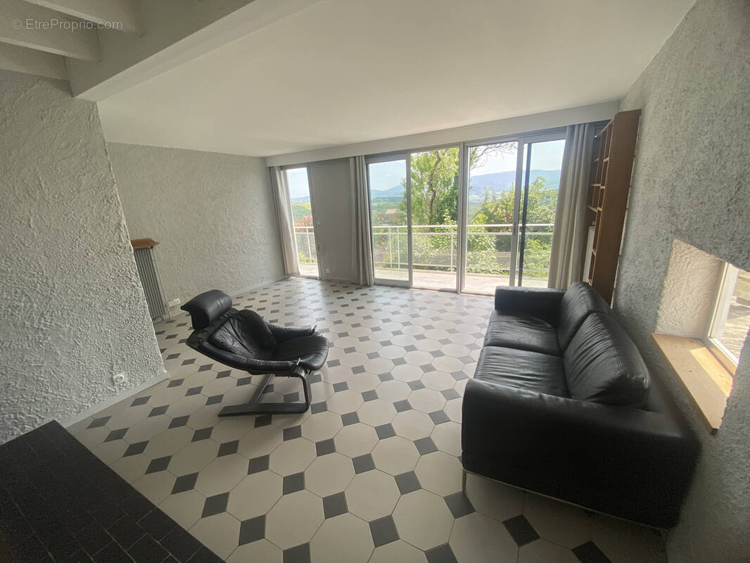 Maison à SORBIERS