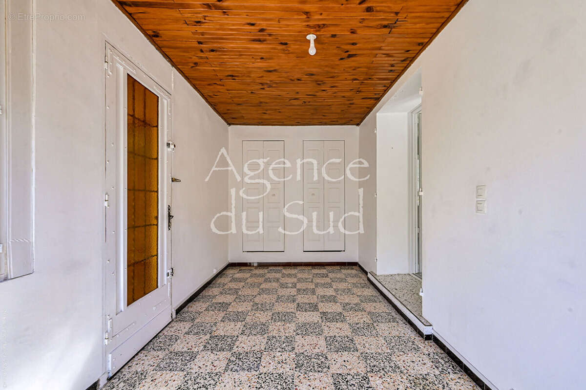 Exclusivité - Appartement Fuveau 3 pièces 71 m² avec studio de 18m² - photo 11