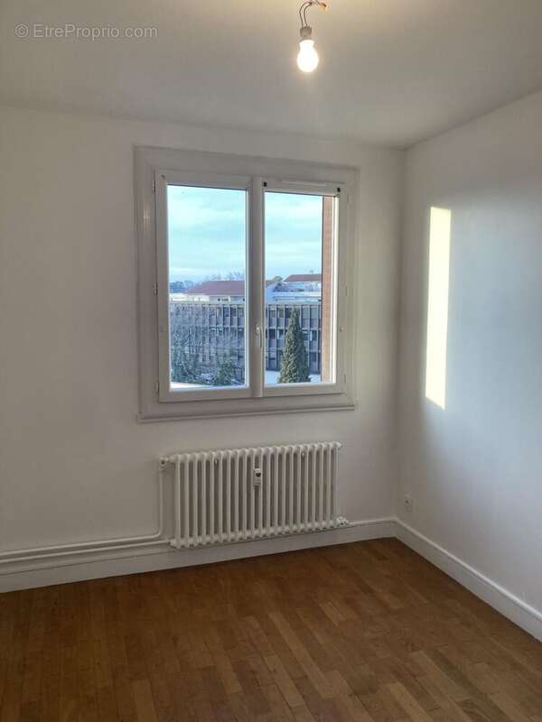 Photo 4 - Appartement à TASSIN-LA-DEMI-LUNE