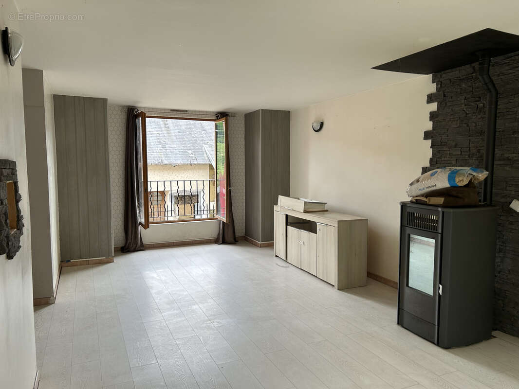 Maison à VILLERS-COTTERETS