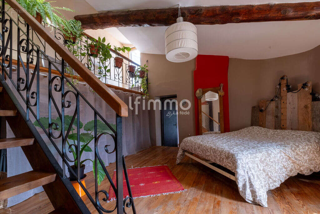 Maison à CHATEAU-ARNOUX-SAINT-AUBAN