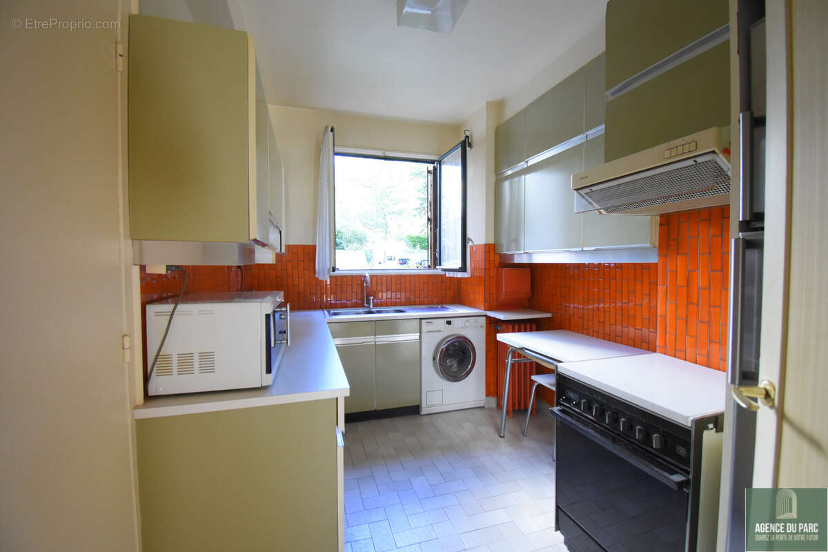 Appartement à VILLE-D'AVRAY