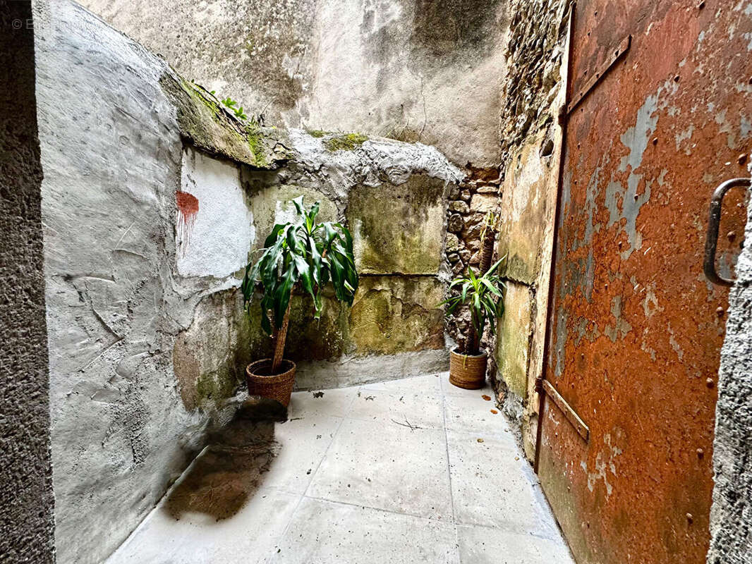 Maison à SAINT-MAXIMIN-LA-SAINTE-BAUME